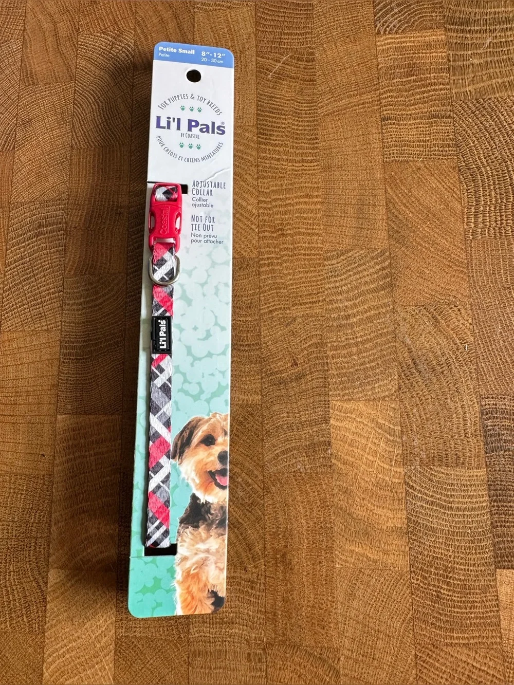 Red-Gray Plaid Dog Collar & E-Z Snap Leash. Puppy And Toy Breeds. 3/8” W x 6ft L